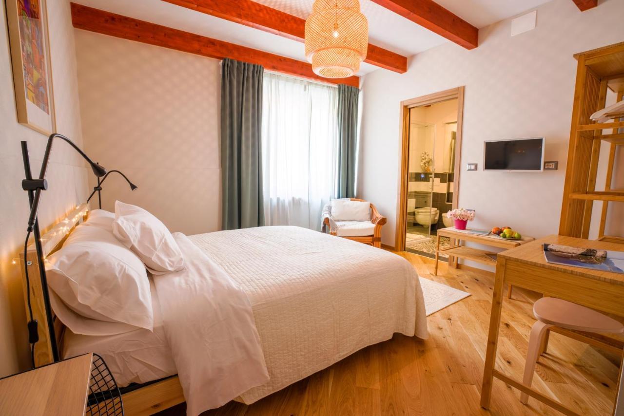 Sa Domo E Giuanne E Giuanna Bed & Breakfast บอซา ภายนอก รูปภาพ