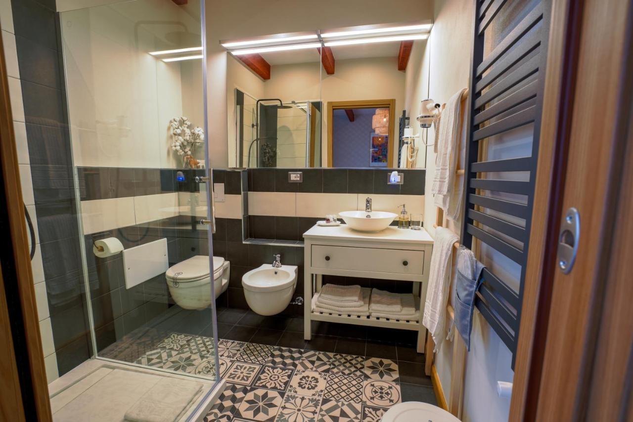 Sa Domo E Giuanne E Giuanna Bed & Breakfast บอซา ภายนอก รูปภาพ