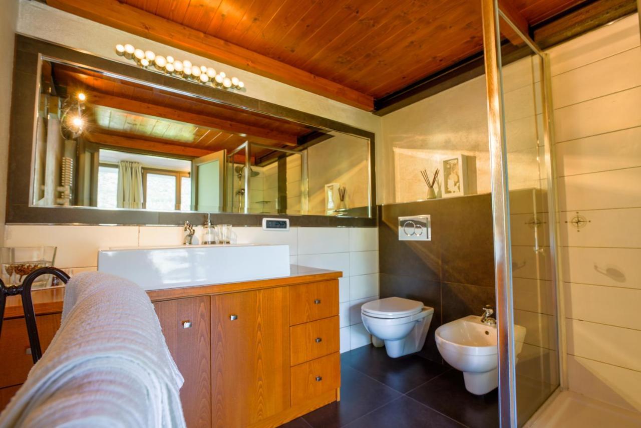 Sa Domo E Giuanne E Giuanna Bed & Breakfast บอซา ภายนอก รูปภาพ