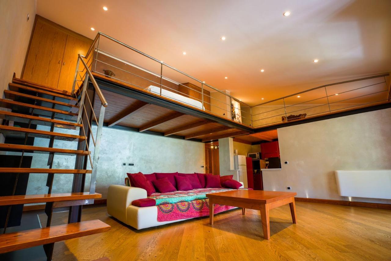 Sa Domo E Giuanne E Giuanna Bed & Breakfast บอซา ภายนอก รูปภาพ
