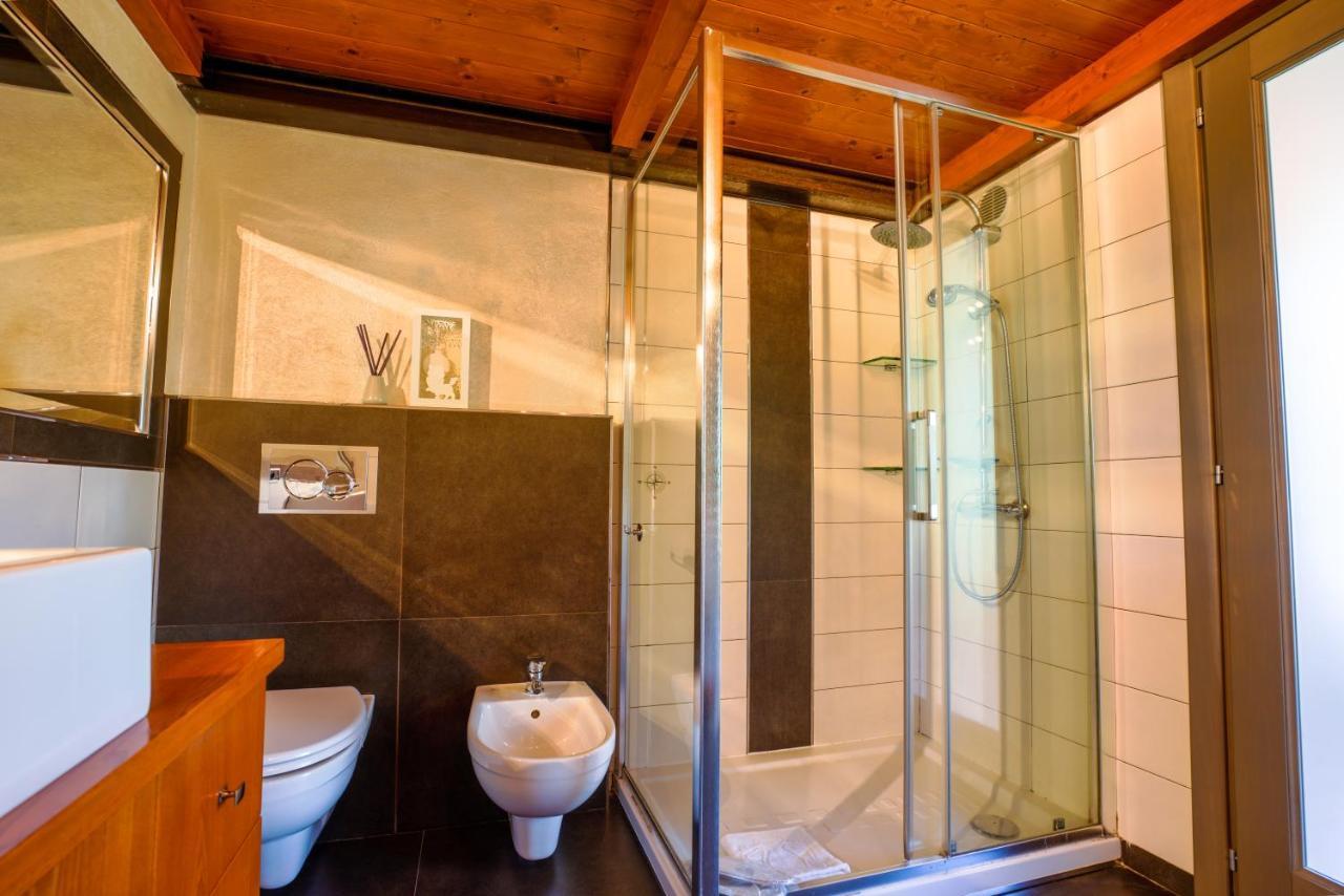 Sa Domo E Giuanne E Giuanna Bed & Breakfast บอซา ภายนอก รูปภาพ